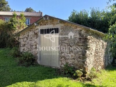 Se vende impresionante casa gallega en Somozas