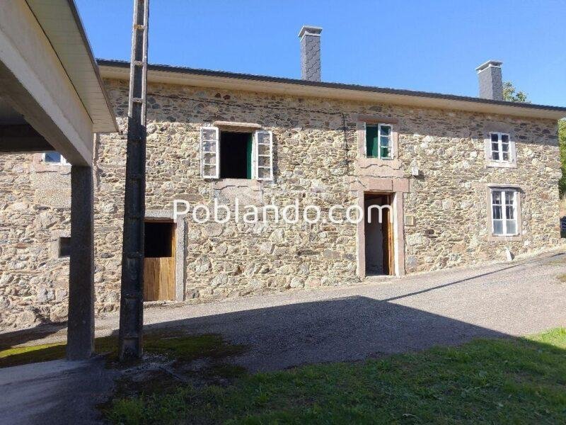 Se vende impresionante casa gallega en Somozas