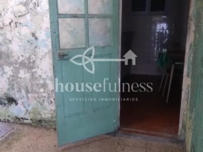 Gran Casa para reformar en La Graña, frente a la playa