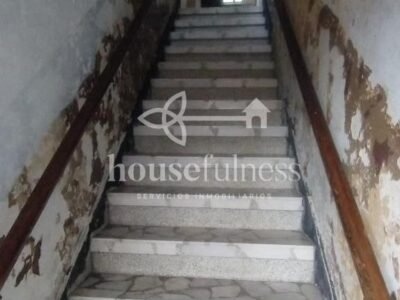 Gran Casa para reformar en La Graña, frente a la playa