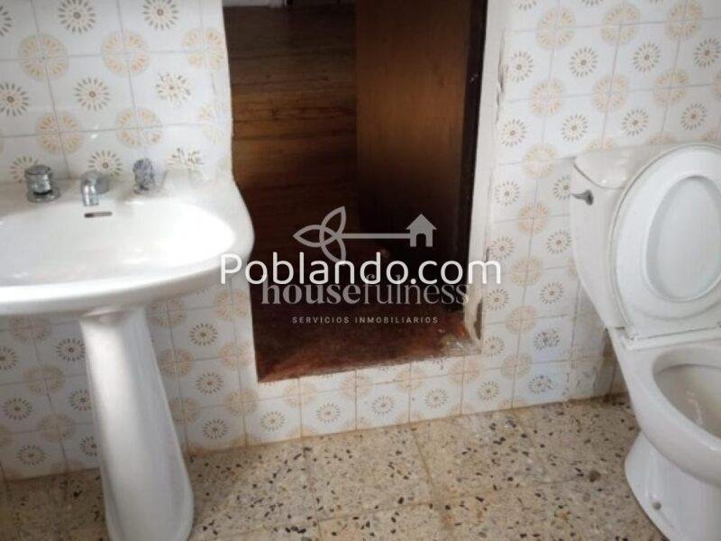 CASA RÚSTICA CON ENCANTO EN MOECHE, IDEAL PARA REFORMAR