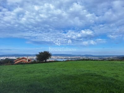 Casa de piedra en el mirador de Fene