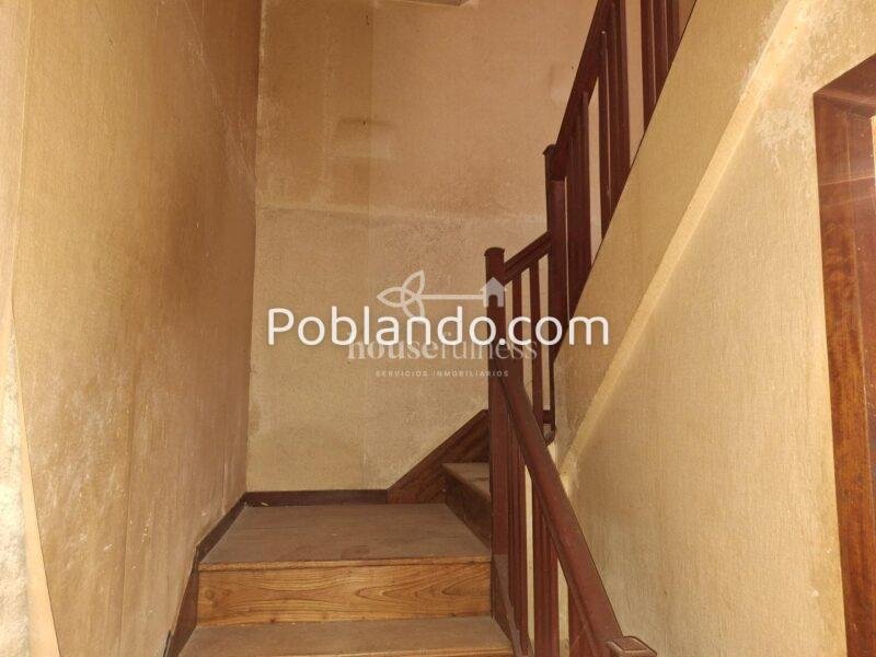 Casa de piedra en el mirador de Fene