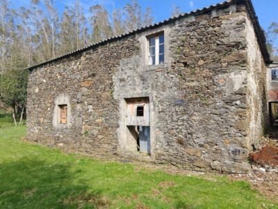 CASA DE PUEBLO EN CERDIDO
