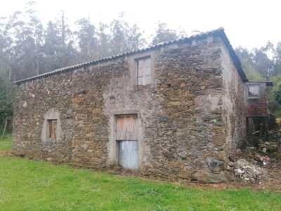 CASA DE PUEBLO EN CERDIDO