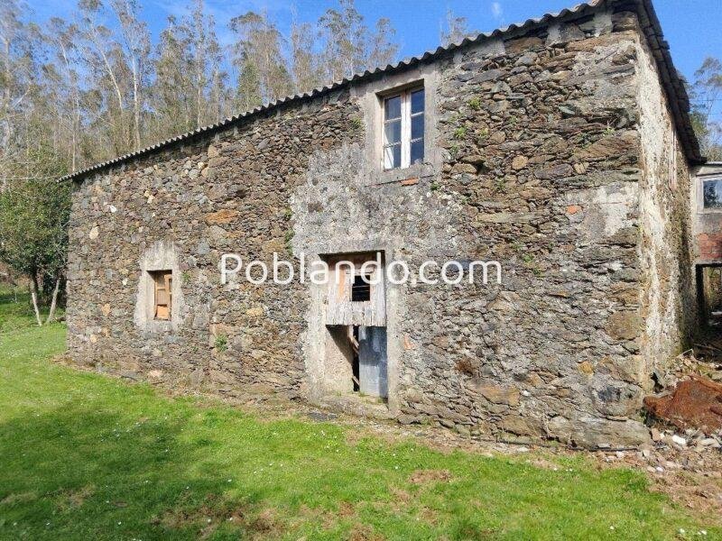 CASA DE PUEBLO EN CERDIDO