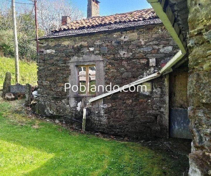 CASA DE PUEBLO EN CERDIDO