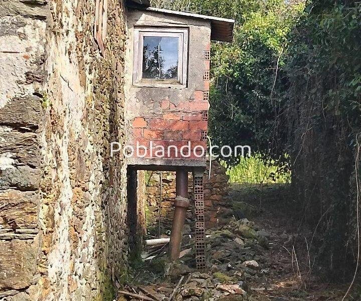 CASA DE PUEBLO EN CERDIDO