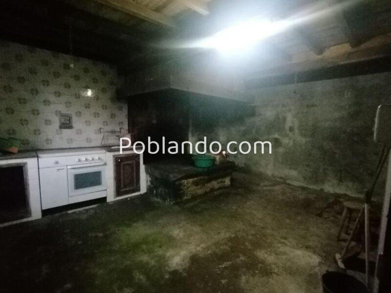 CASA DE PUEBLO EN CERDIDO