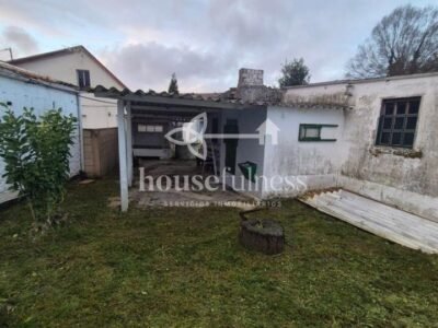 Casa para rehabilitación integral en terreno urbano