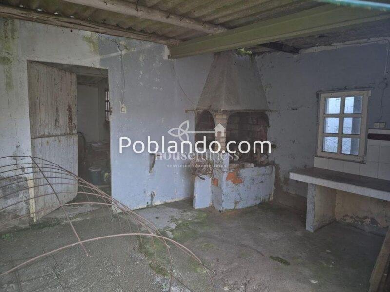 Casa para rehabilitación integral en terreno urbano