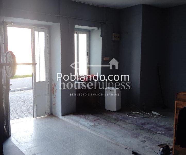 CASA CON DOS PISOS EN VILLARRUBE