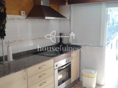 CASA CON DOS PISOS EN VILLARRUBE