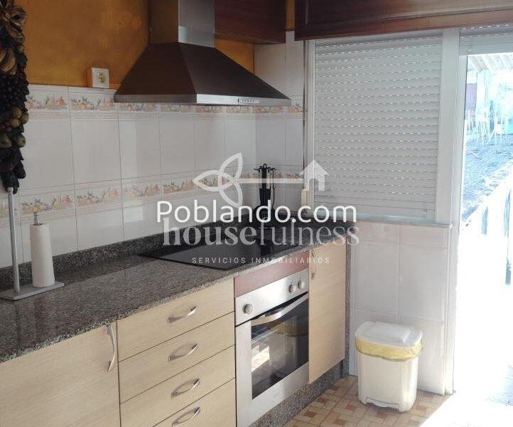 CASA CON DOS PISOS EN VILLARRUBE