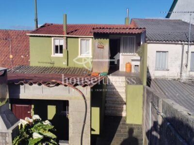 CASA CON DOS PISOS EN VILLARRUBE