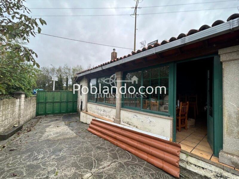 CASA CON MESÓN EN NARÓN