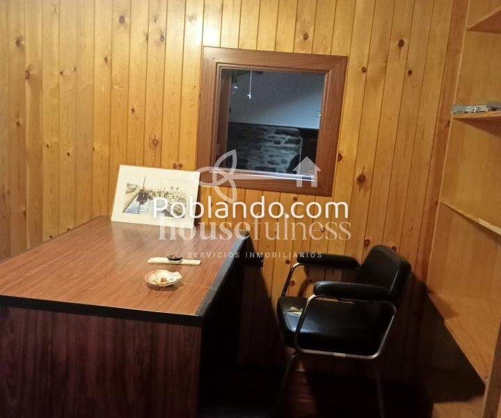 CASA CON MESÓN EN NARÓN