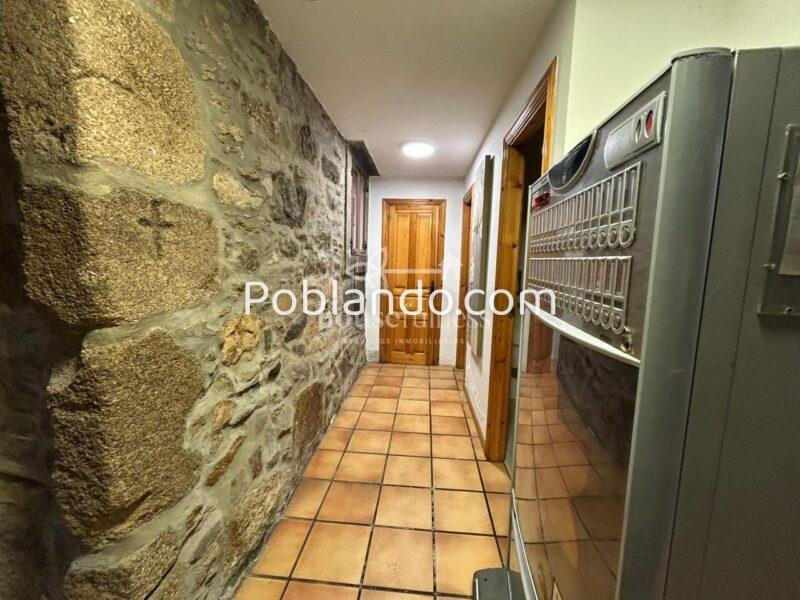 CASA CON MESÓN EN NARÓN