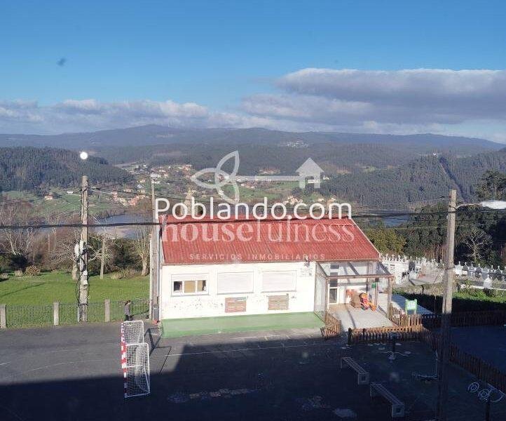 CASA CON DOS PISOS EN VILLARRUBE