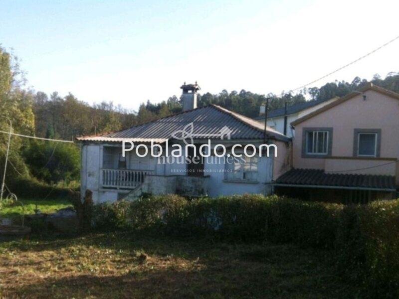 CASA A LA VENTA EN FENE PARA REFORMAR