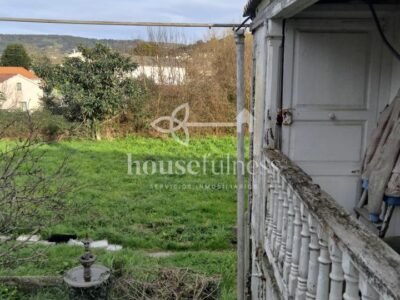 CASA A LA VENTA EN FENE PARA REFORMAR