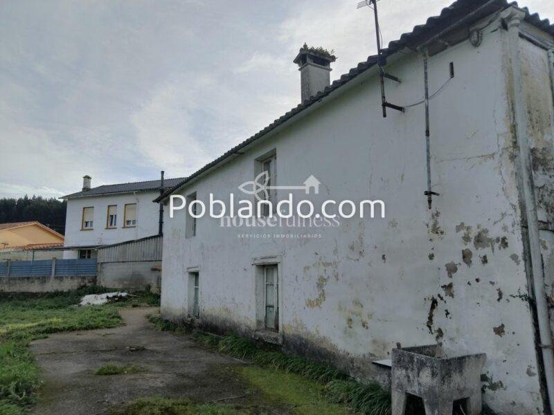 CASA A LA VENTA EN FENE PARA REFORMAR