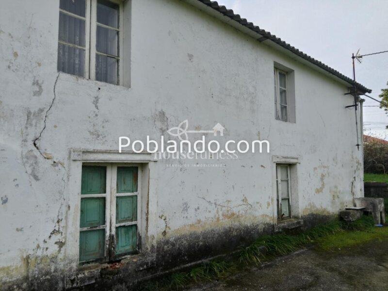 CASA A LA VENTA EN FENE PARA REFORMAR
