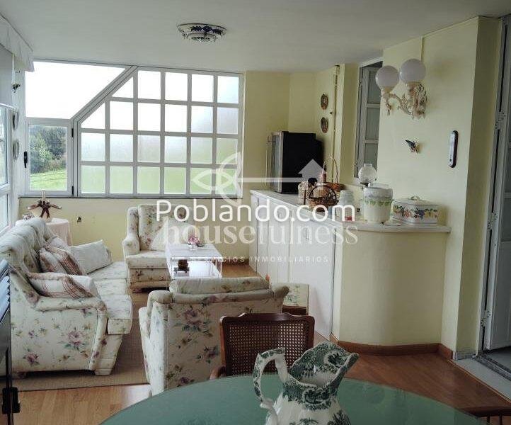 IMPRESIONANTE CASA EN PANTÍN