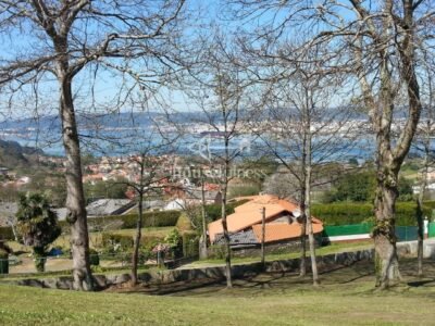 Espectacular finca con proyecto en Fene