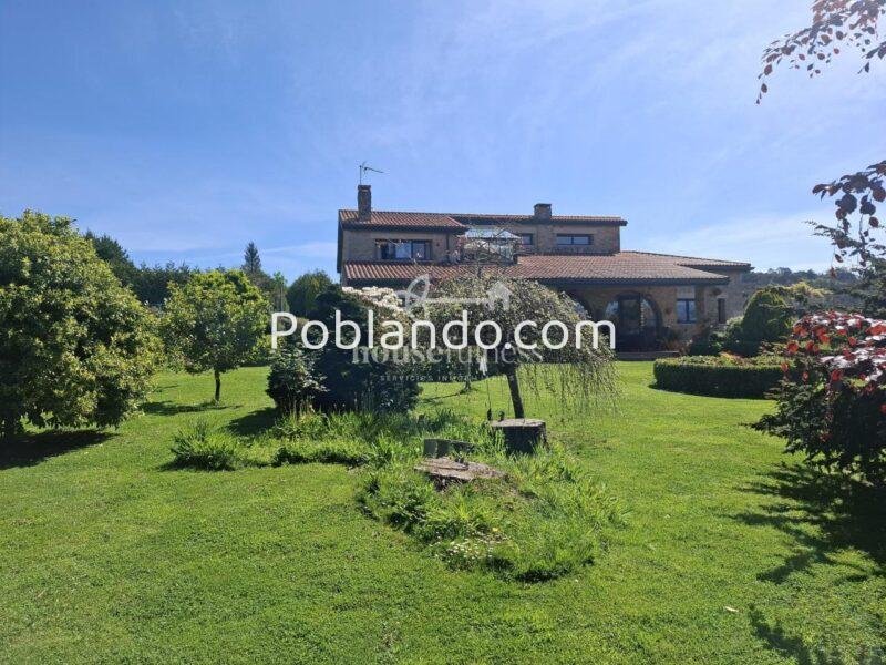IMPRESIONANTE CHALET EN CABAÑAS