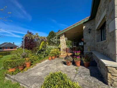 IMPRESIONANTE CHALET EN CABAÑAS