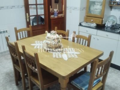 CASA EN ARES A POCOS METROS DE LA PLAYA - PARA ENTRAR A VIVIR -