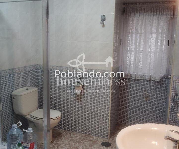 CASA EN ARES A POCOS METROS DE LA PLAYA - PARA ENTRAR A VIVIR -