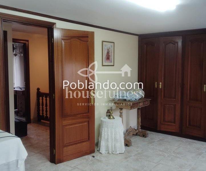 CASA EN ARES A POCOS METROS DE LA PLAYA - PARA ENTRAR A VIVIR -