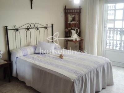 CASA EN ARES A POCOS METROS DE LA PLAYA - PARA ENTRAR A VIVIR -