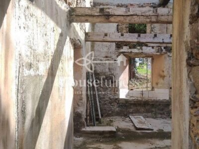 Casa de piedra en Cerdido para reformar integral
