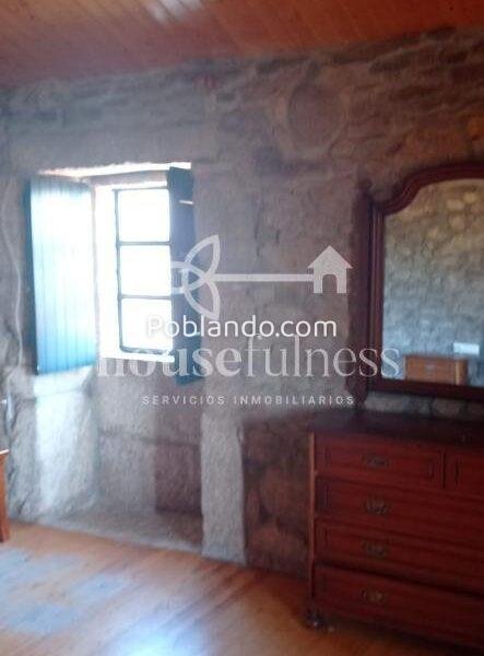 CASA DE PIEDRA EN O PIEIRO, DONIÑOS