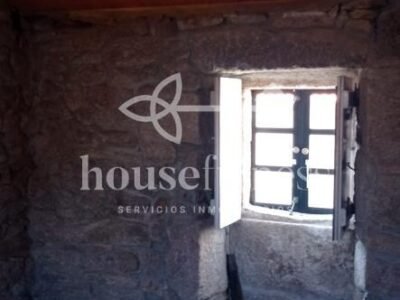 CASA DE PIEDRA EN O PIEIRO, DONIÑOS