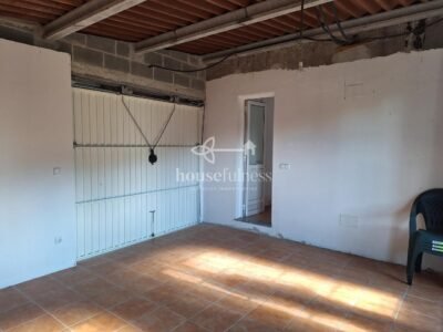 Casa en Moeche de planta baja con gran terreno