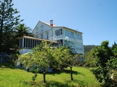 IMPRESIONANTE CASA EN PANTÍN