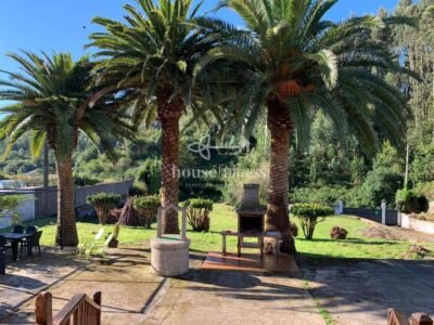 Increíble chalet con amplia finca en Vilasanche