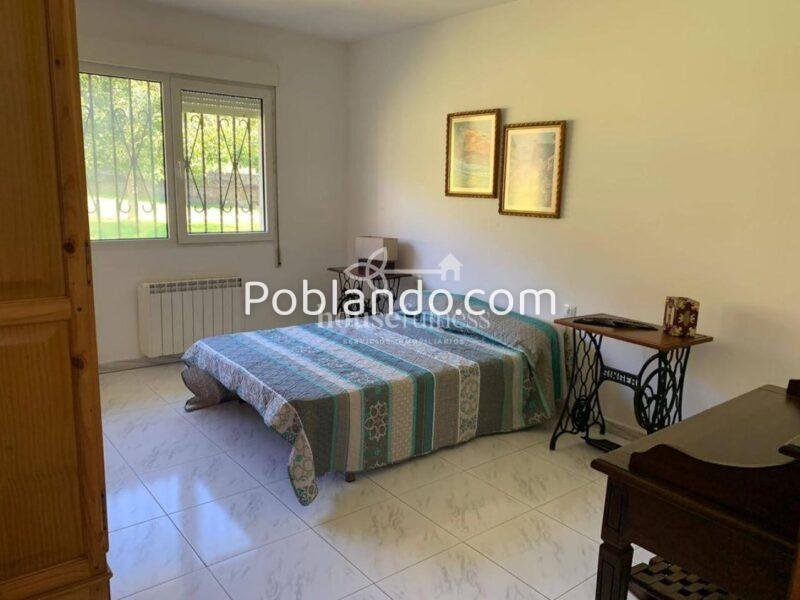 Increíble chalet con amplia finca en Vilasanche