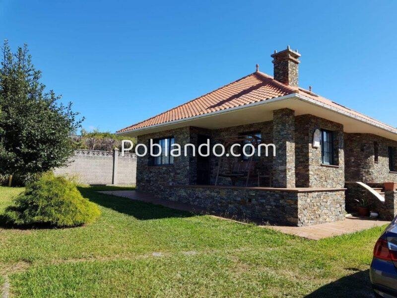 CASA EN VALDOVIÑO CON VISTAS AL MAR