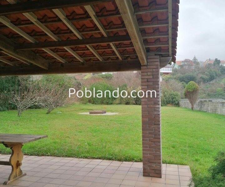 CASA EN VALDOVIÑO CON VISTAS AL MAR