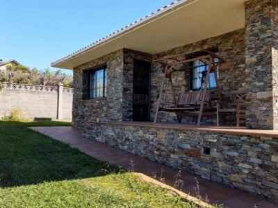 CASA EN VALDOVIÑO CON VISTAS AL MAR