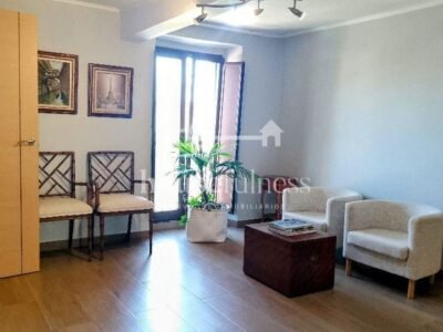 Preciosa casa en Ferrol con garaje y casa de invitados