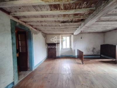 CASA RÚSTICA PARA REFORMAR