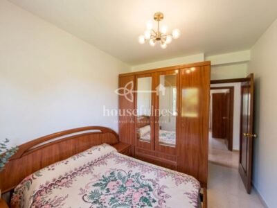 Casa luminosa y lista para entrar a vivir en entorno tranquilo