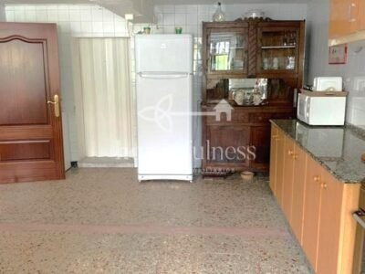 CASA DE PIEDRA DE DOS PLANTAS EN ESMELLE - PARA ENTRAR A VIVIR -