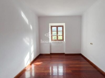 Casa de piedra rehabilitada en Cedeira